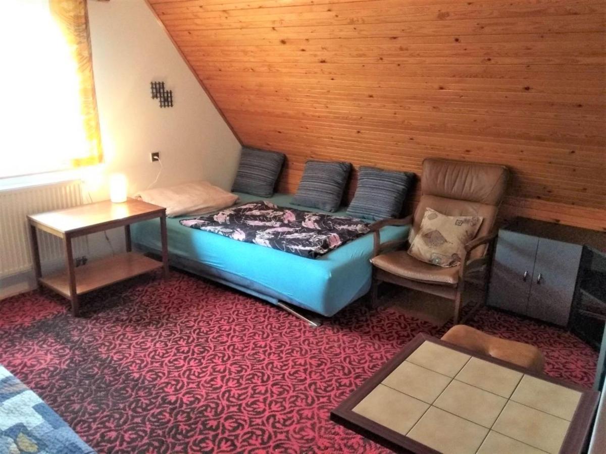 Holiday Home Jahor By Interhome Splzov Εξωτερικό φωτογραφία